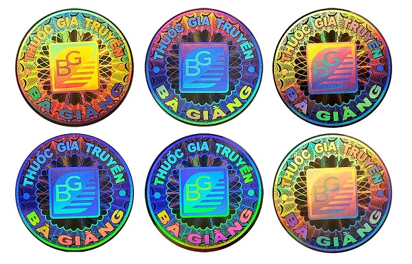 In uv dtf – tem, decal uv dtf giá rẻ TPHCM 5 In uv dtf in tem 7 màu hologram tại TPHCM
