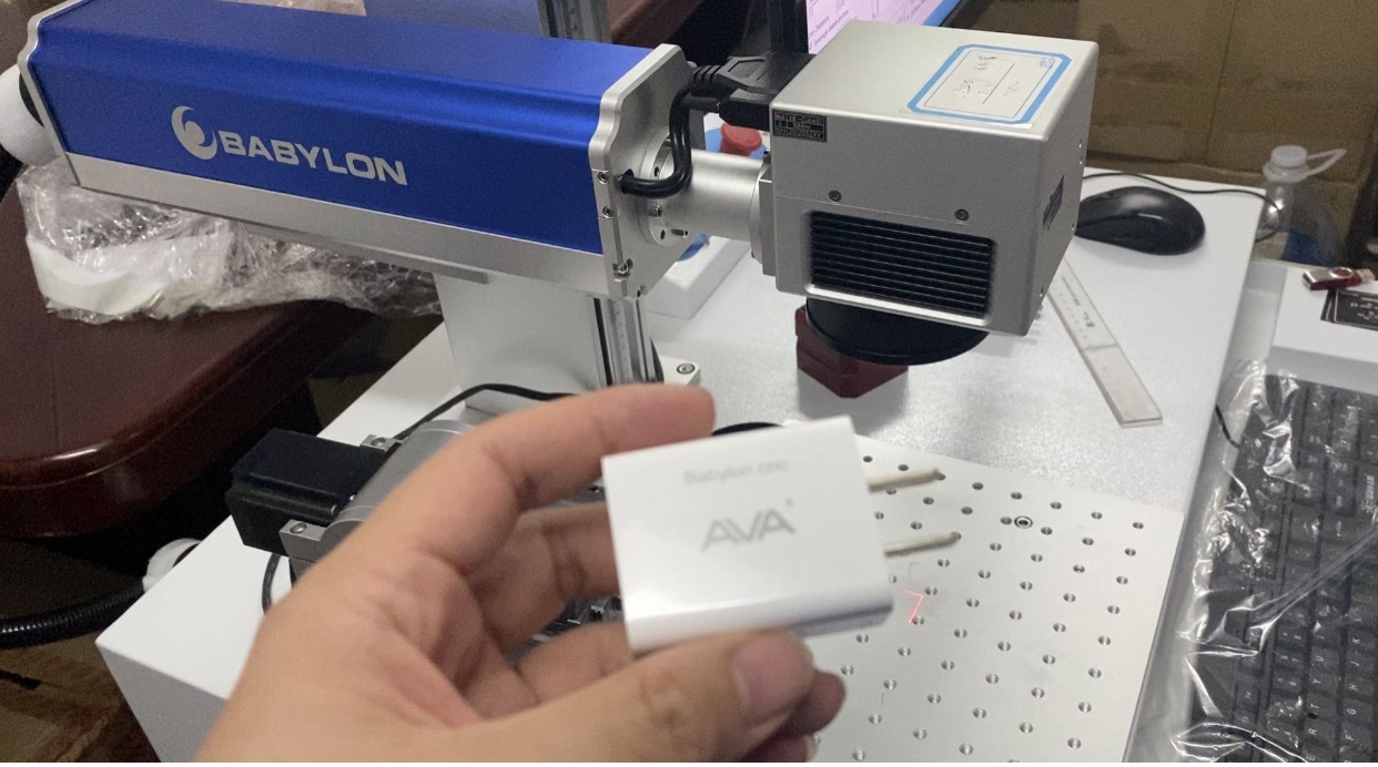Gia công khắc laser trên mọi chất liệu